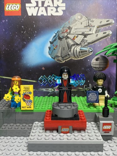 Lego star war mini figure - star,